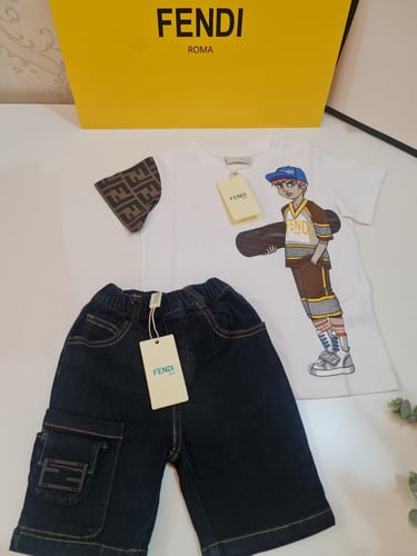 طقم ولادي أنيق جدا وفخم