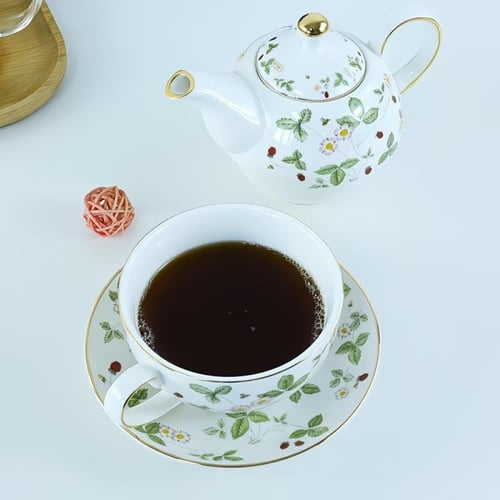 طقم إبريق شاي وفنجان برائحة الفراولة البرية، يتضمن...