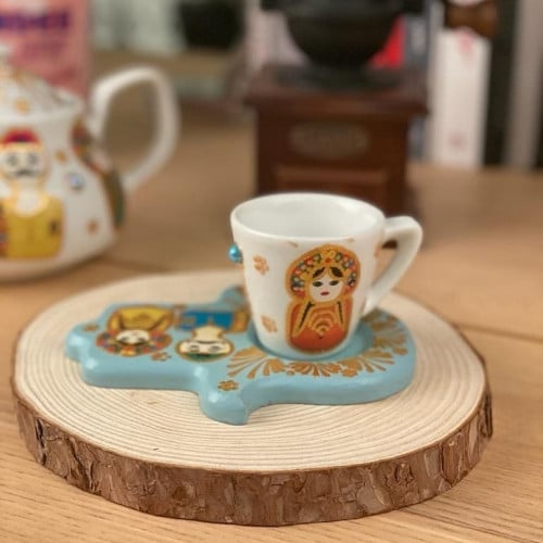 كوب مع كوستر حسن ونعيمة