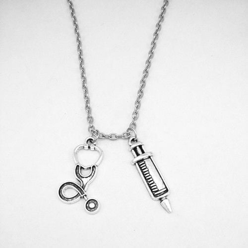 قلادة انيقة