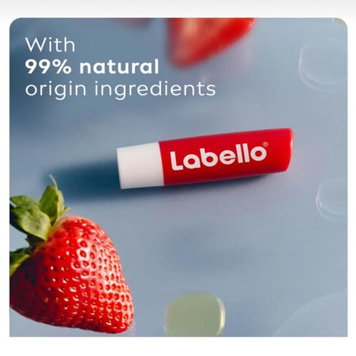 لابيلو مرطب للعناية بالشفاه بـ فراولة الفروتي شاين