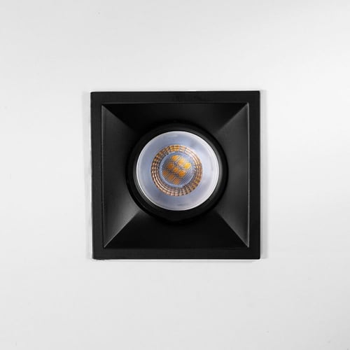 قاعدة سبوت لايت مربع اسود