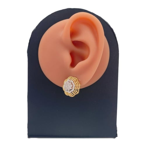 حلق ذهب عيار 18 الوزن 3.61 جرام