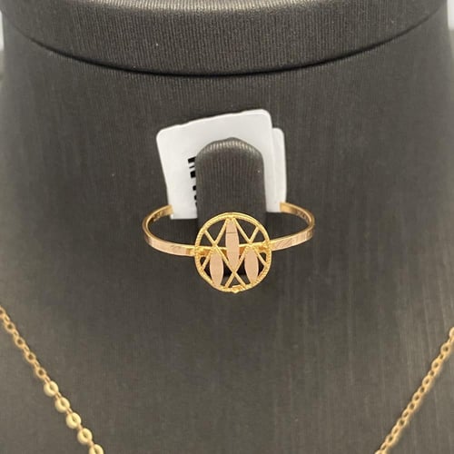 نصف طقم ذهب عيار 21 الوزن 4.12 جرام