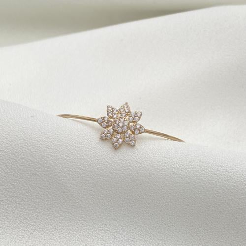 اسواره اطفال ذهب عيار 18 الوزن 1.64 جرام