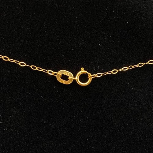 عقد جناح الصقر ذهب عيار 21 الوزن 2.46 جرام