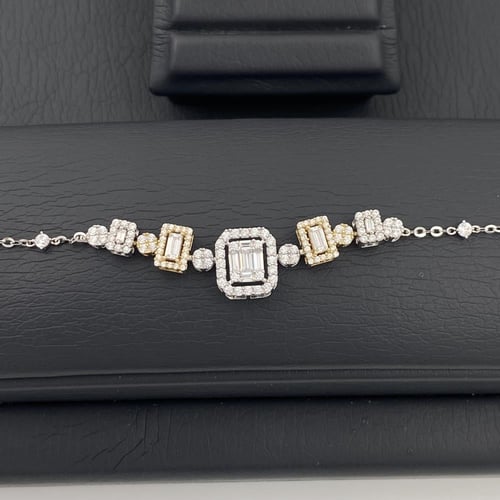 طقم ذهب عيار 18 الوزن 13.84 جرام