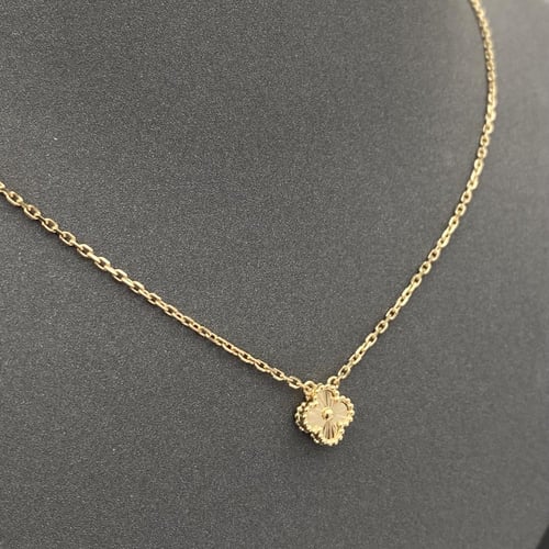 عقد وجهين ذهب عيار 18 الوزن 4.01 جرام