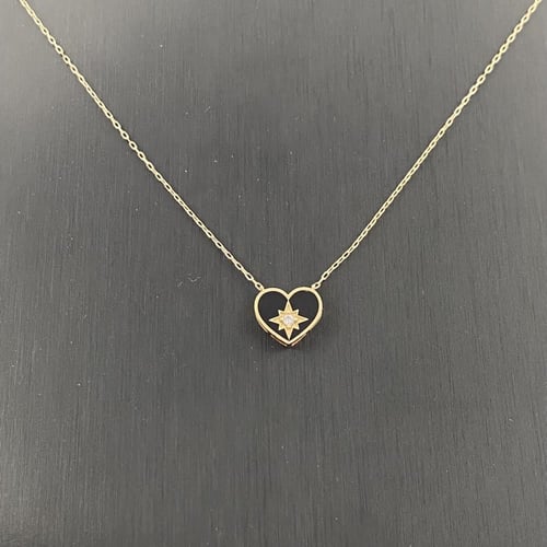 طقم ذهب عيار 18 طقم ذهب ناعم عيار 18 وزن 4.71 جم ت...