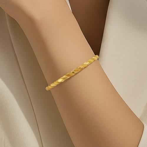 غويشة ذهب عيار 21 الوزن 5.00 جرام