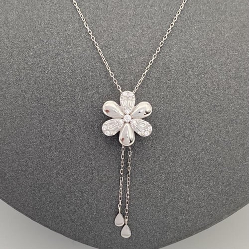 عقد ذهب عيار 18 الوزن 4.52 جرام