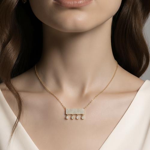 عقد ذهب عيار 18 الوزن 0.93 جرام