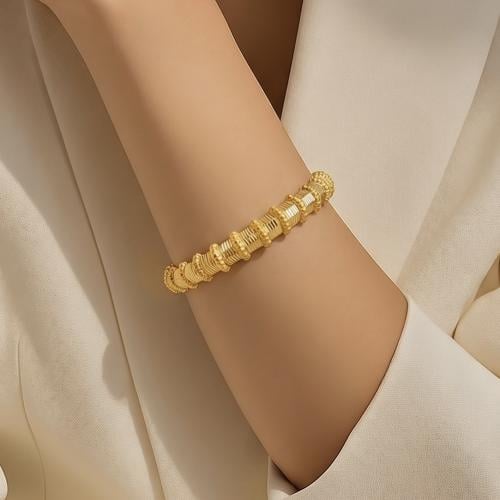 غويشة ذهب عيار 21 الوزن 9.49 جرام