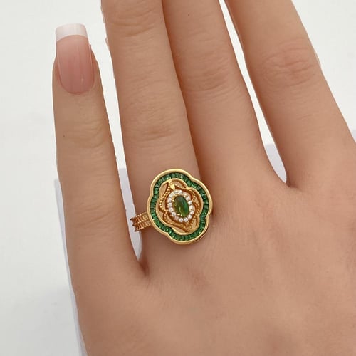 طقم اسوارة و خاتم ذهب عيار 21 وزن 14.87 جم مزين بف...