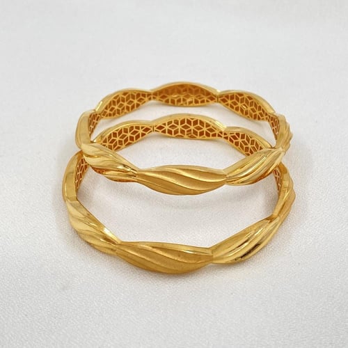 غويشه ذهب عيار 21 الوزن 9.85 جرام