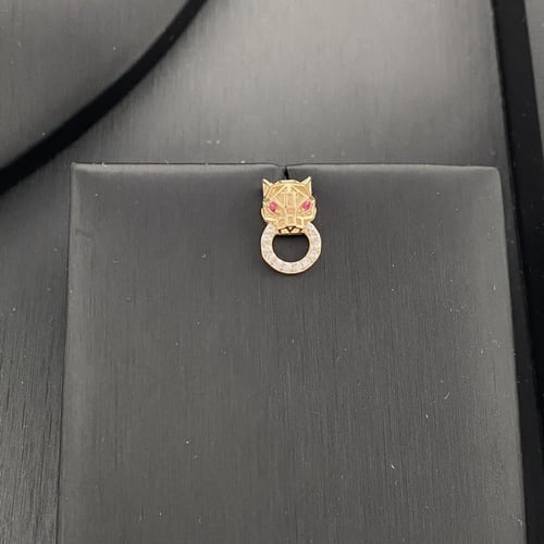 طقم ذهب نمر عيار 18 وزن 4.66 جم لإطلالة مثيرة تبهر...