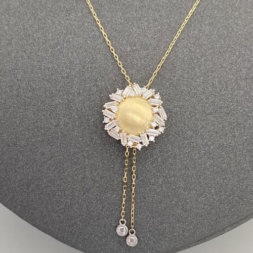 عقد ذهب عيار 18 الوزن 4.48 جرام