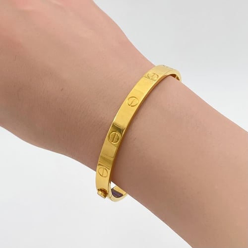 اسواره ذهب عيار 21 الوزن 9.75 جرام