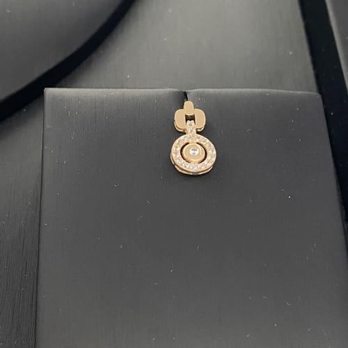 طقم ذهب جنزير عيار 18 وزن 10.87 جم لإطلالة عصرية أ...