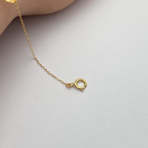 اسواره ذهب عيار 21 الوزن 0.67 جرام