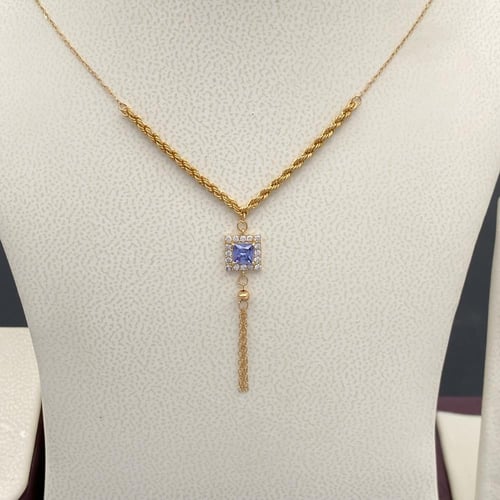 نصف طقم ذهب عيار 21 الوزن 4.8 جرام