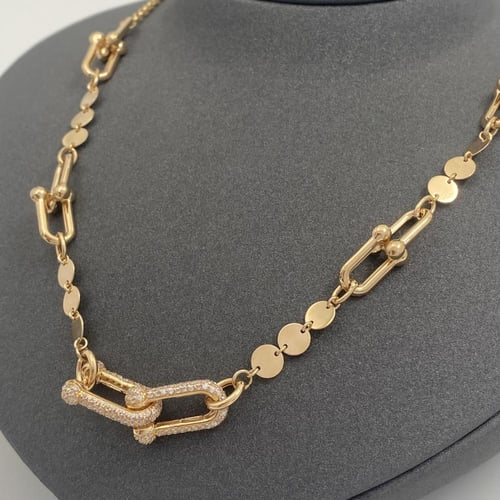 عقد ذهب عيار 18 الوزن 12.05 جرام