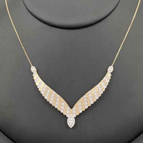 طقم جناح الصقر ذهب عيار 18 وزن 11.59 جم فخامة لكل...