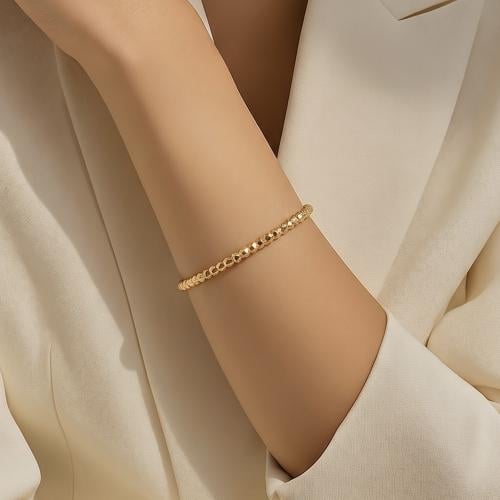 غويشة ذهب عيار 21 الوزن 5.48 جرام