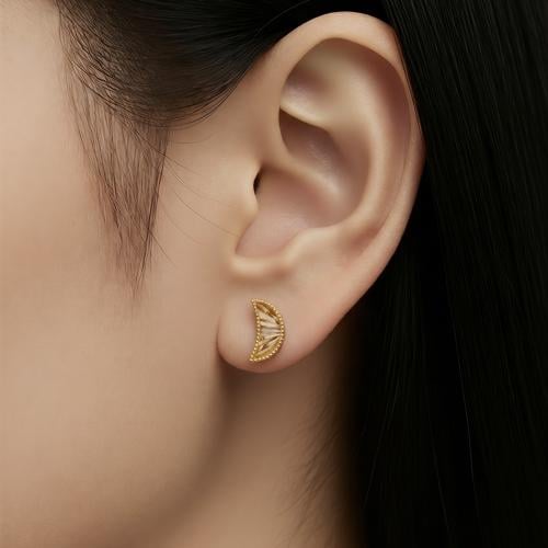 حلق ذهب عيار 21 الوزن 0.55 جرام