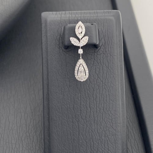 طقم ذهب عيار 18 الوزن 14.02 جرام