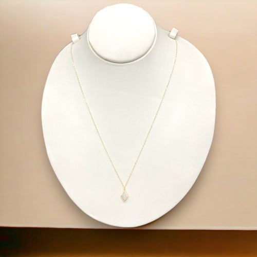 عقد ذهب عيار 18 الوزن 0.36 جرام