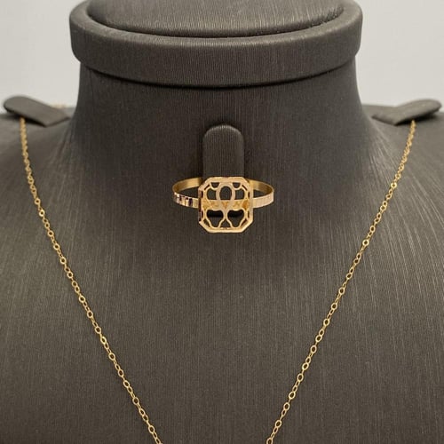 نصف طقم ذهب عيار 21 الوزن 4.15 جرام