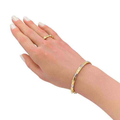 اسواره ذهب عيار 18 الوزن 6.89 جرام
