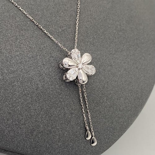 عقد ذهب عيار 18 الوزن 4.52 جرام