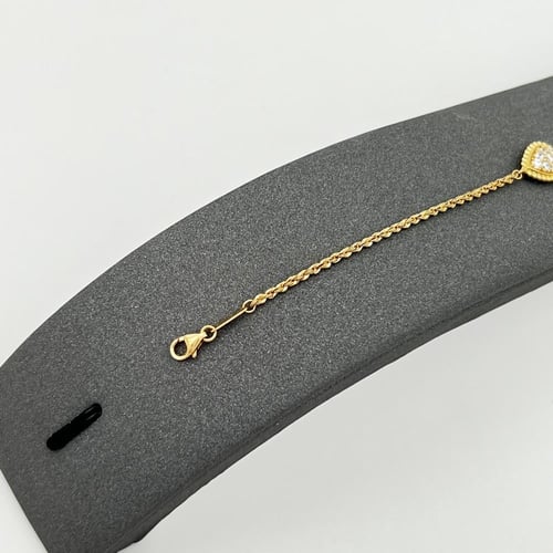 اسواره ذهب عيار 18 الوزن 4.16 جرام