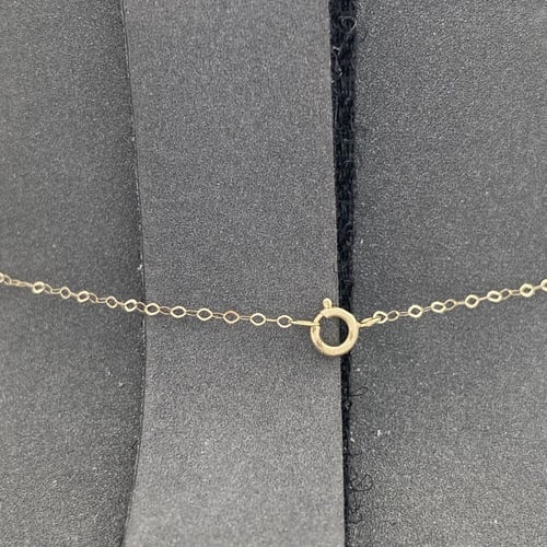 عقد ذهب عيار 18 الوزن 0.48 جرام