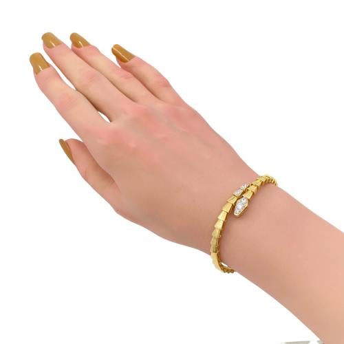 اسواره ذهب عيار 18 الوزن 12.62 جرام