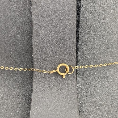 عقد ذهب عيار 21 وزن 0.53 جم تصميم فان كليف طول 21....