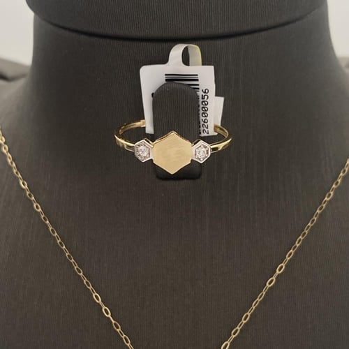 نصف طقم ذهب عيار 18 الوزن 4.54 جرام