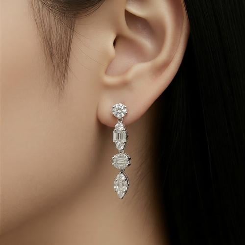 حلق ذهب عيار 18 الوزن 1.49 جرام