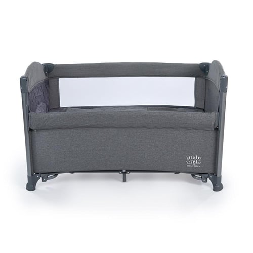 سرير هزاز ومحبس مع طاولة تغيير من مامي تاون - رماد...