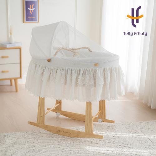 سلة موسى دانتيل مع حامل هزاز خشبي