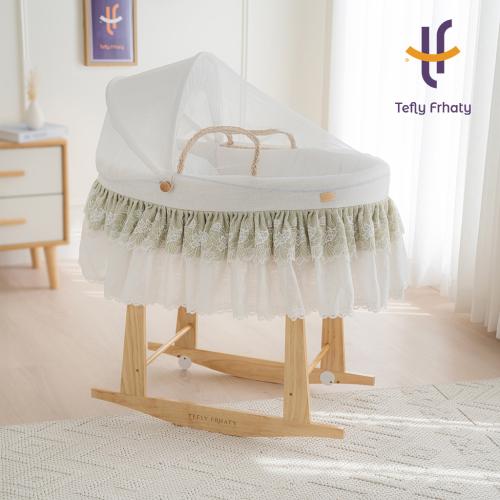 سلة موسى دانتيل مع حامل هزاز خشبي