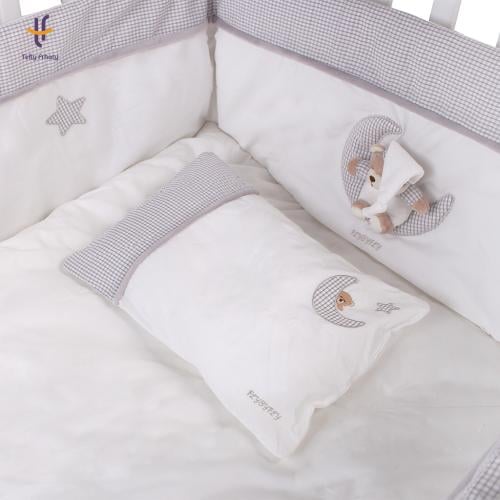 طقم حماية سرير بوبو بير آند داك 4 قطع - رمادي