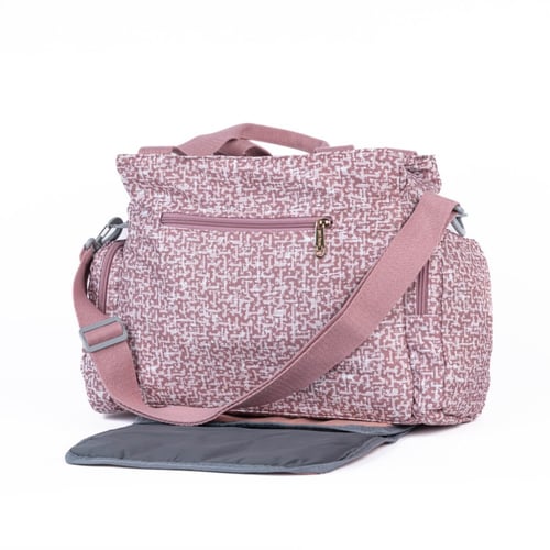 شنطة غيار الحفاظات