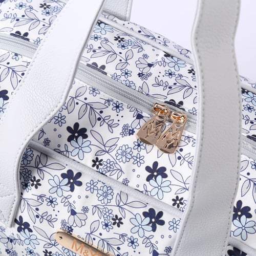 حقيبة للأم لرعاية الطفل