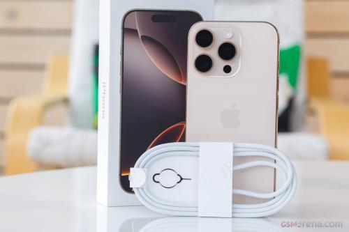 IPHONE 16 PRO 256 GB RAM