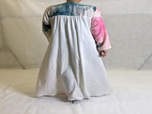 جلابيه من اللنن الأوربي الطبيعي “تصميم حصري من Uni...