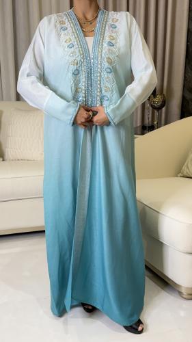 عبايه من اللنن الايطالي الطبيعي. مع شك يدوي ناعم