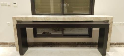 طقم كونسولات – رخام ديانو رويال إيطالي مع خشب بني...